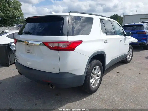 1GNEVGKW2MJ246749 — 2021 Chevrolet Traverse, фото 4 с аукциона IAAI 13.10.2026, Передняя часть справа