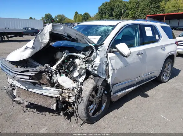 1GNEVNKW0MJ243322 — 2021 Chevrolet Traverse, фото 2 с аукциона IAAI 13.10.2026, Передняя часть справа