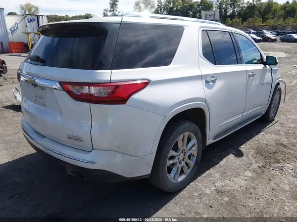 1GNEVNKW0MJ243322 — 2021 Chevrolet Traverse, фото 4 с аукциона IAAI 13.10.2026, Передняя часть справа