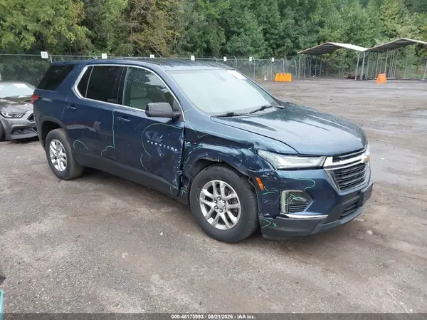 1GNEVFKW8NJ175455 — 2022 Chevrolet Traverse, Передняя часть справа (Right Front), фото до ремонта