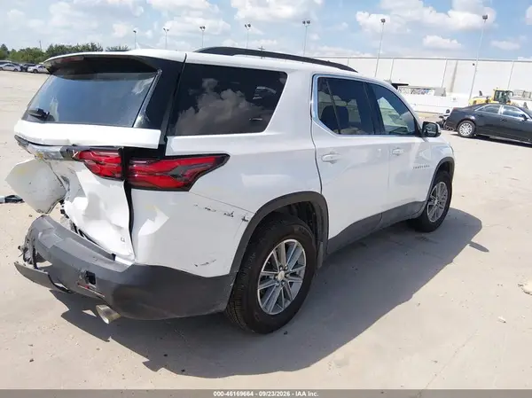 1GNERGKW5PJ212846 — 2023 Chevrolet Traverse, фото 4 с аукциона IAAI, Задняя часть слева