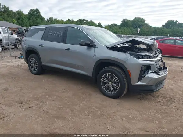 1GNEREKS8RJ175649 — 2024 Chevrolet Traverse, Передняя часть (Front End), фото до ремонта