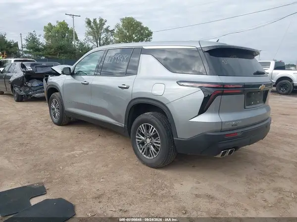 1GNEREKS8RJ175649 — 2024 Chevrolet Traverse, фото 3 с аукциона IAAI, Передняя часть
