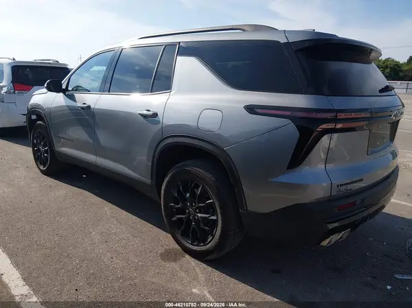 1GNERGKS3TJ311060 — 2026 Chevrolet Traverse, фото 3 с аукциона IAAI, Передняя часть слева