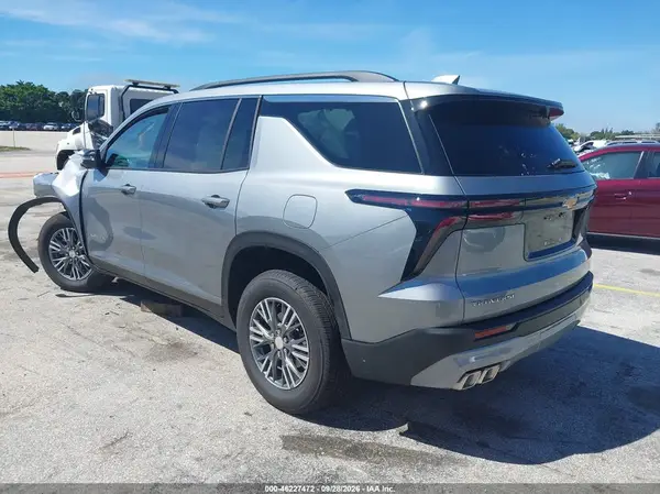 1GNERGKS1TJ361598 — 2026 Chevrolet Traverse, фото 3 с аукциона IAAI 13.10.2026, Передняя часть слева