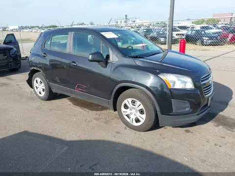 KL7CJKSB4FB235970 — 2015 Chevrolet Trax 1LS, Задняя часть справа (Right Rear), фото до ремонта