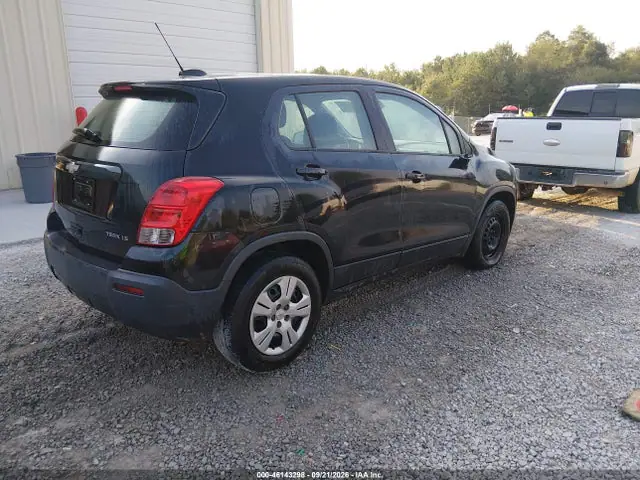 KL7CJKSB9FB208750 — 2015 Chevrolet Trax 1LS, фото 4 с аукциона IAAI 05.10.2026, Естественный износ