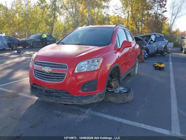 2016 Chevrolet TRAX 1LT VIN 3GNCJPSB4GL253926 фото 2