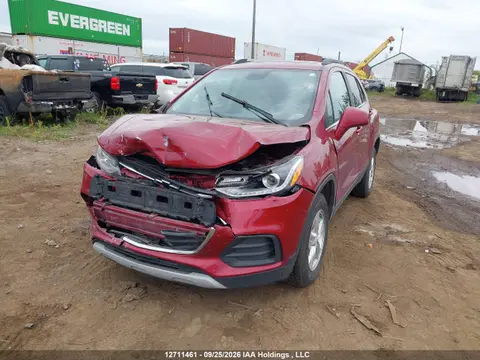 2019 Chevrolet TRAX 1LT VIN 3GNCJPSB7KL274987 фото 2