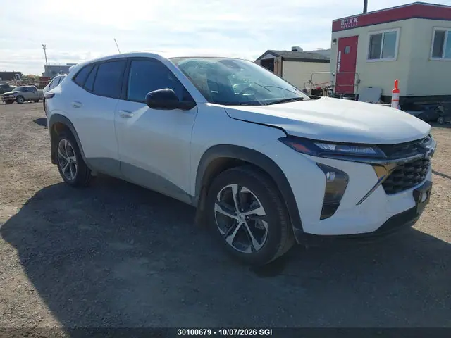 KL77LGE20TC056819 — 2026 Chevrolet Trax 1RS, Град (Hail), фото до ремонта