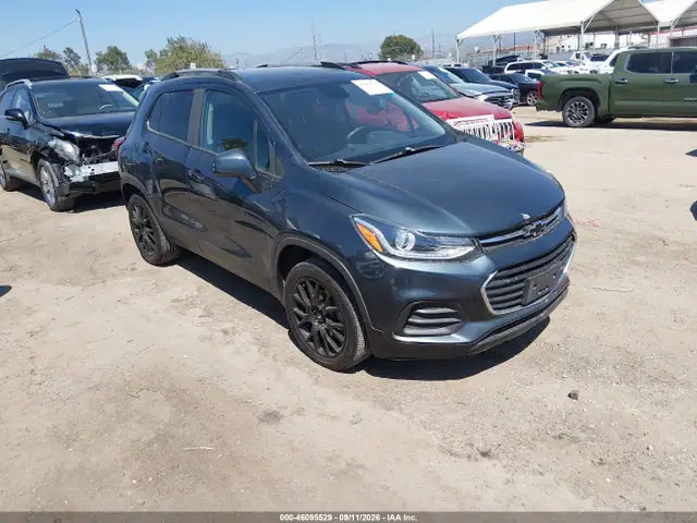 KL7CJPSM7MB362739 — 2021 Chevrolet Trax AWD LT, Задняя часть (Rear), фото до ремонта