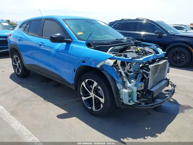 KL77LGE20RC199567 — 2024 Chevrolet Trax FWD 1RS, Передняя часть (Front End), фото до ремонта