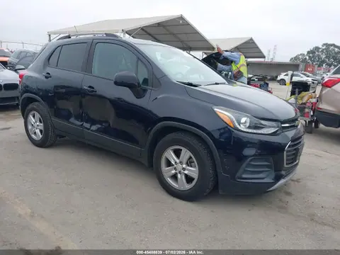 KL7CJLSM1MB376497 — 2021 Chevrolet Trax FWD LT, Правый бок (Right Side), фото до ремонта