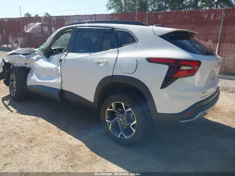 2024 Chevrolet Trax Fwd Lt VIN KL77LHE2XRC246481 фото 3