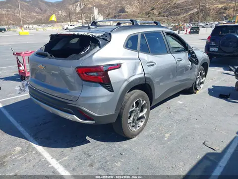 2025 Chevrolet Trax Fwd Lt VIN KL77LHEP5SC020558 фото 4
