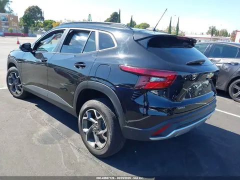 2025 Chevrolet Trax Fwd Lt VIN KL77LHEP1SC185667 фото 3