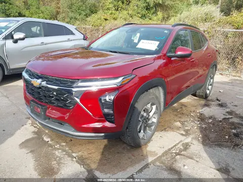 2025 Chevrolet Trax Fwd Lt VIN KL77LHEP2SC216277 фото 2