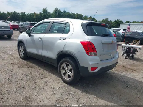 2017 Chevrolet TRAX LS VIN 3GNCJNSB7HL131809 фото 3