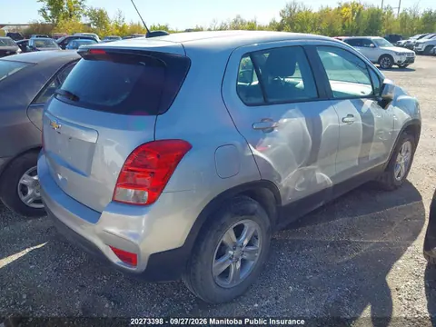 2019 Chevrolet TRAX LS VIN 3GNCJKSB0KL311588 фото 4