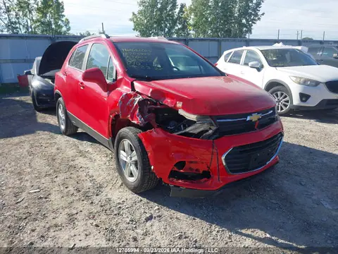 3GNCJLSB7HL230103 — 2017 Chevrolet Trax LT, Передняя часть (Front), фото до ремонта