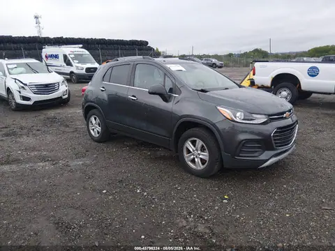 3GNCJPSB1KL291364 — 2019 Chevrolet Trax LT, Передняя часть слева (Left Front), фото до ремонта