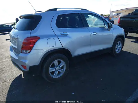 2019 Chevrolet Trax Lt VIN KL7CJLSB1KB916989 фото 4