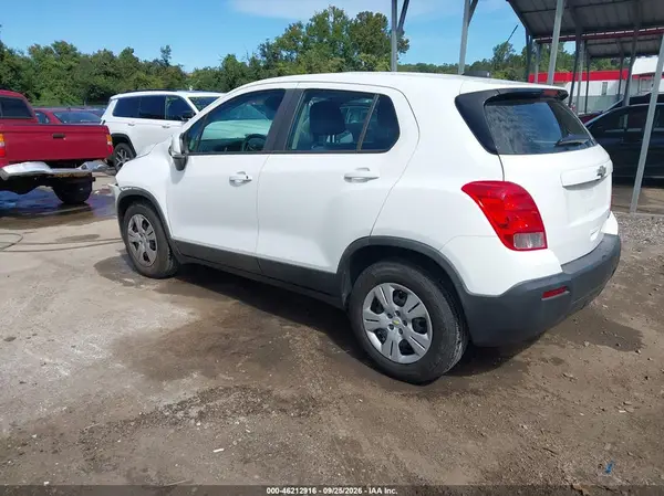 3GNCJKSB5GL259902 — 2016 Chevrolet TRAX, фото 3 с аукциона IAAI, Передняя часть