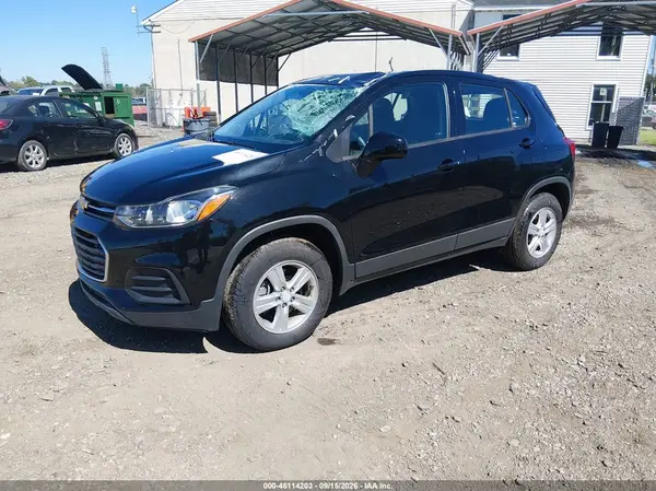 3GNCJNSBXHL265018 — 2017 Chevrolet TRAX, фото 2 с аукциона IAAI, Крыша