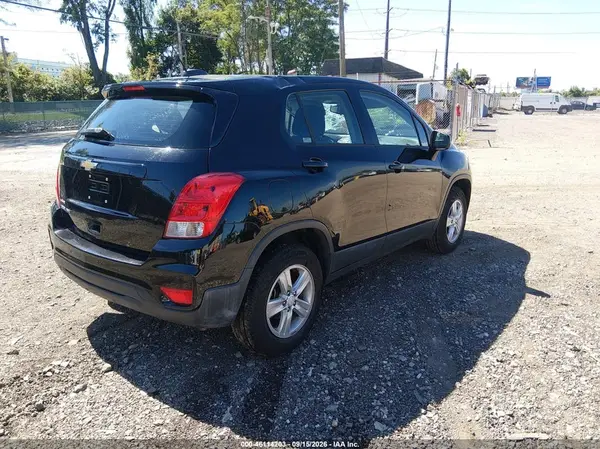 3GNCJNSBXHL265018 — 2017 Chevrolet TRAX, фото 4 с аукциона IAAI, Крыша