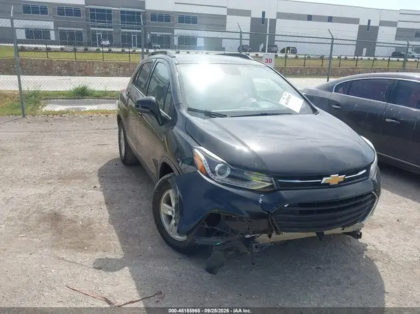 3GNCJLSB2HL155035 — 2017 Chevrolet TRAX, Передняя часть (Front End), фото до ремонта