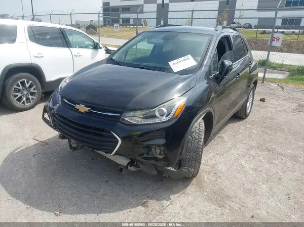 3GNCJLSB2HL155035 — 2017 Chevrolet TRAX, фото 2 с аукциона IAAI, Передняя часть