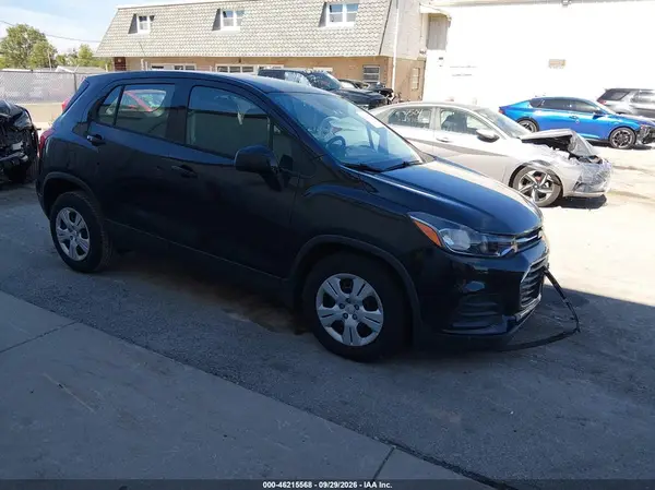 3GNCJKSB7HL208631 — 2017 Chevrolet TRAX, Передняя часть (Front End), фото до ремонта