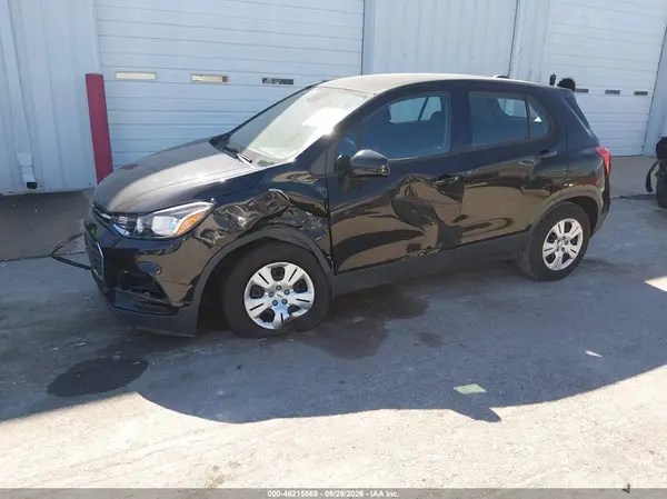 3GNCJKSB7HL208631 — 2017 Chevrolet TRAX, фото 2 с аукциона IAAI, Передняя часть