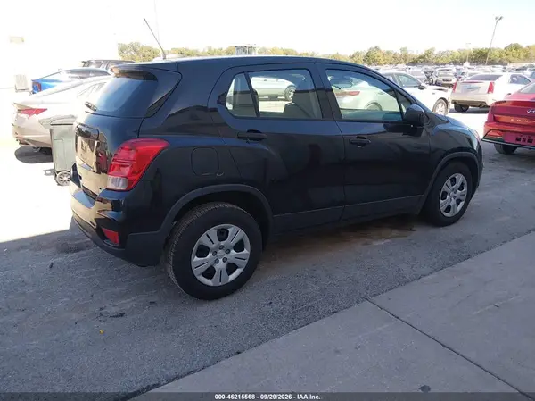 3GNCJKSB7HL208631 — 2017 Chevrolet TRAX, фото 4 с аукциона IAAI, Передняя часть