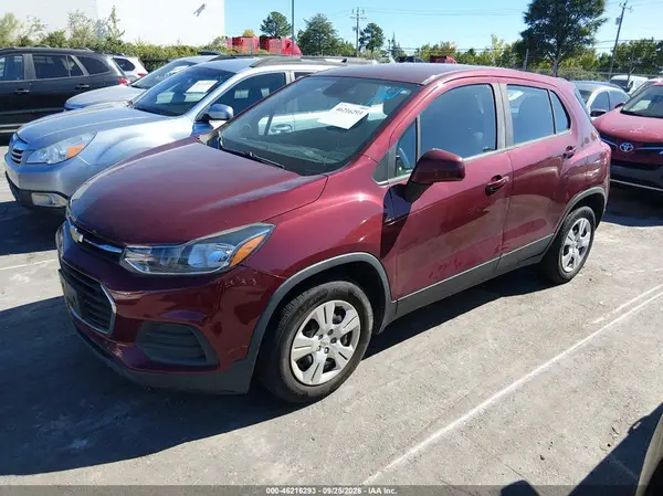 2017 CHEVROLET TRAX VIN 3GNCJKSB1HL276035 фото 2