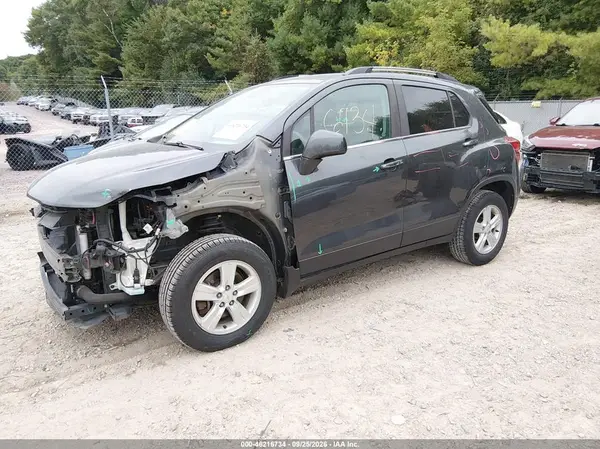 KL7CJPSB6HB199053 — 2017 Chevrolet TRAX, фото 2 с аукциона IAAI, Передняя часть