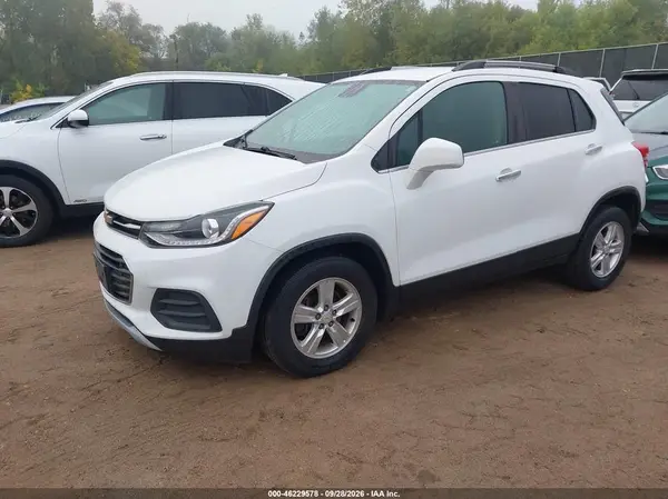 KL7CJLSB8HB235446 — 2017 Chevrolet TRAX, фото 2 с аукциона IAAI 14.10.2026, Естественный износ