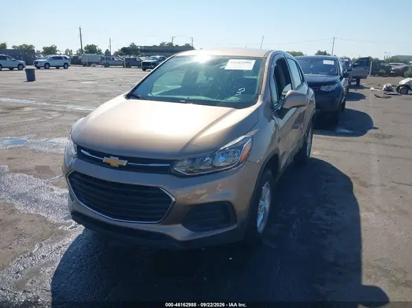 3GNCJNSB5JL352721 — 2018 Chevrolet TRAX, фото 2 с аукциона IAAI 09.10.2026, Левый бок
