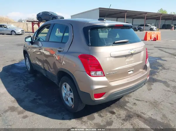 3GNCJNSB5JL352721 — 2018 Chevrolet TRAX, фото 3 с аукциона IAAI 09.10.2026, Левый бок
