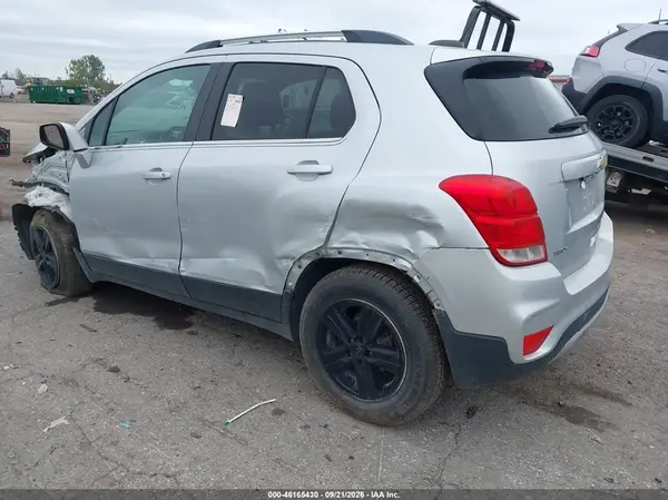 3GNCJLSBXJL322926 — 2018 Chevrolet TRAX, фото 3 с аукциона IAAI 09.10.2026, Передняя часть