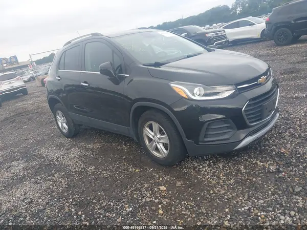 KL7CJPSB4KB810625 — 2019 Chevrolet TRAX, Передняя часть слева (Left Front), фото до ремонта
