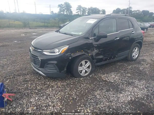 KL7CJPSB4KB810625 — 2019 Chevrolet TRAX, фото 2 с аукциона IAAI 13.10.2026, Передняя часть слева