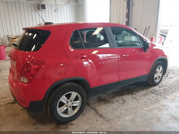 KL7CJKSB8LB343746 — 2020 Chevrolet TRAX, фото 4 с аукциона IAAI 12.10.2026, Передняя часть
