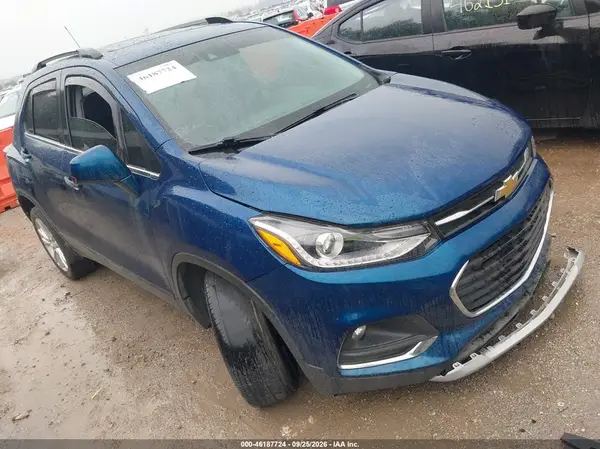 3GNCJRSB4LL238025 — 2020 Chevrolet TRAX, Левый бок (Left Side), фото до ремонта