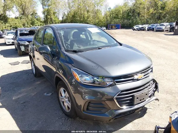3GNCJKSB4LL142225 — 2020 Chevrolet TRAX, Левый бок (Left Side), фото до ремонта