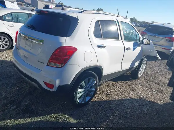 3GNCJRSB7LL201566 — 2020 Chevrolet TRAX, фото 4 с аукциона IAAI, Передняя часть