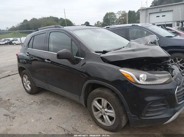 KL7CJPSBXLB034468 — 2020 Chevrolet TRAX, Передняя часть (Front End), фото до ремонта