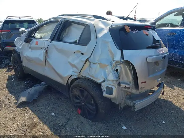 3GNCJPSB4LL237669 — 2020 Chevrolet TRAX, фото 3 с аукциона IAAI, Биологическая или химическая опасность