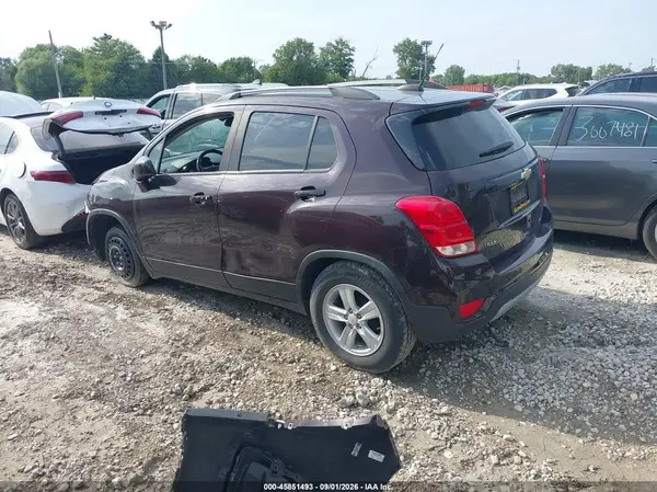KL7CJLSB0MB319285 — 2021 Chevrolet TRAX, фото 3 с аукциона IAAI 13.10.2026, Передняя часть
