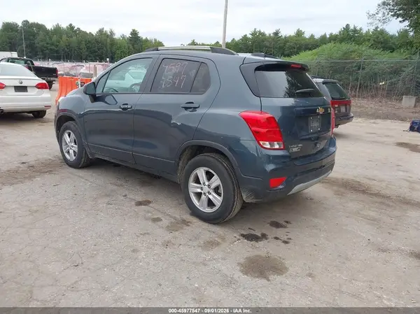 KL7CJPSMXNB540743 — 2022 Chevrolet TRAX, фото 3 с аукциона IAAI 12.10.2026, Правый бок